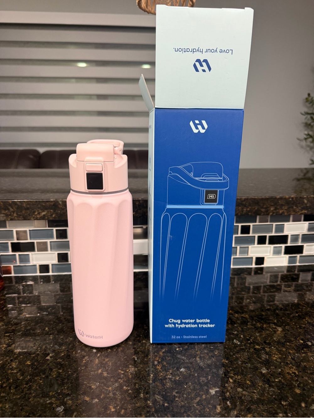 Pink Stainless Steel Hydration Bottle with Tracker 32oz